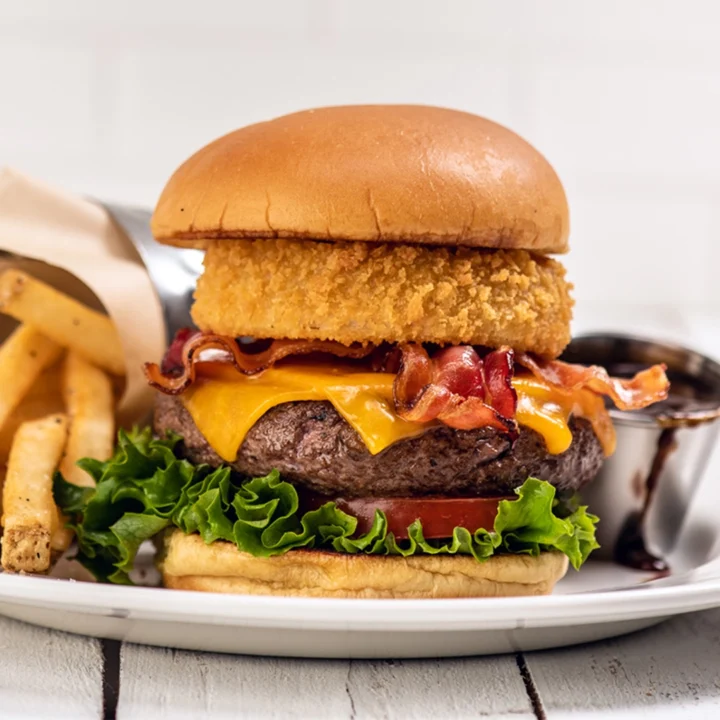 Hard Rock Cafe Legendary Burger